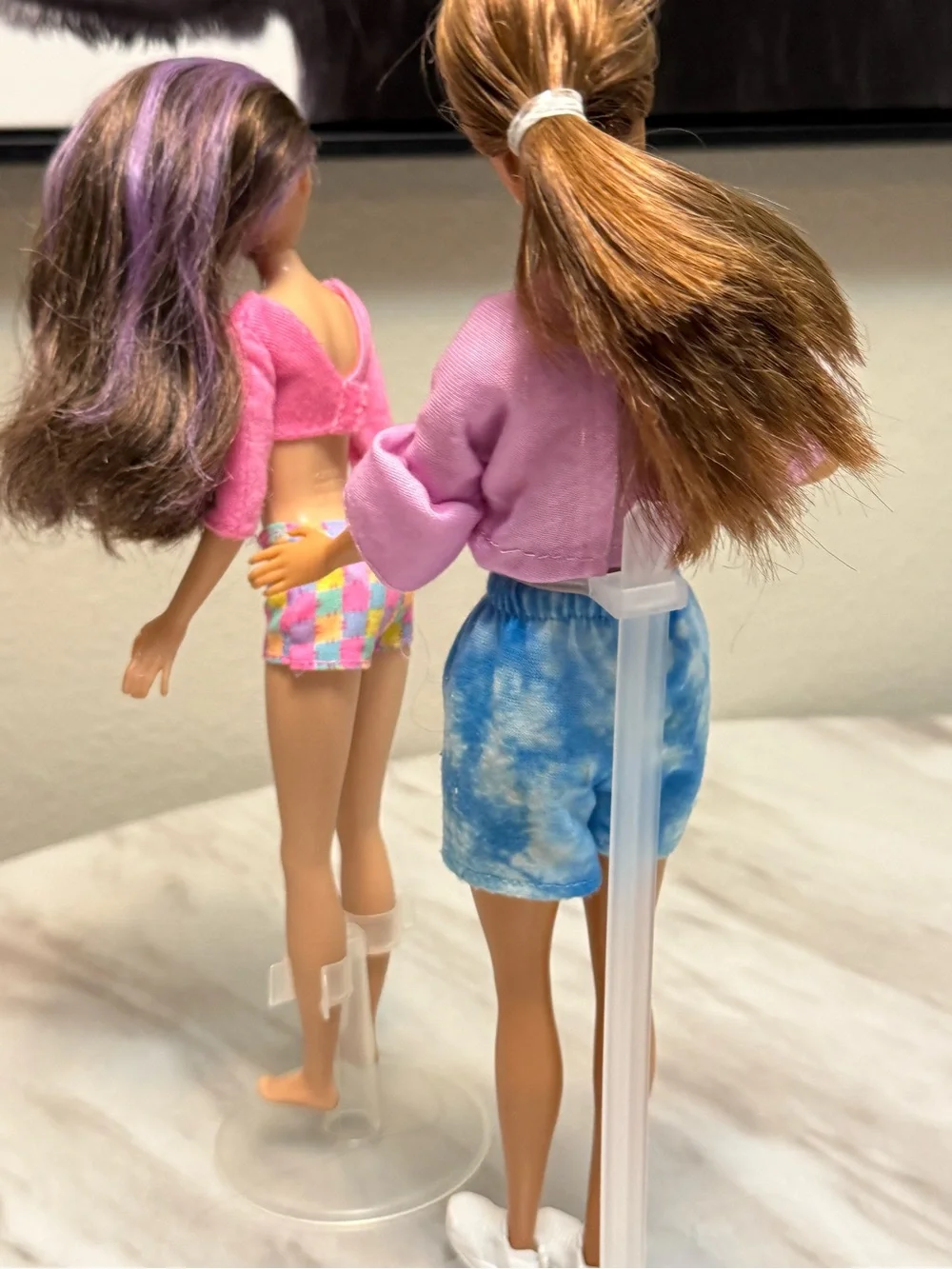 Barbie Mattel Skipper & Petite Barbie dolls in outfits & binoculars